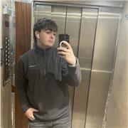 Estudiante de ADE y Derecho capaz de ayudar a alumnos de Primaria y ESO